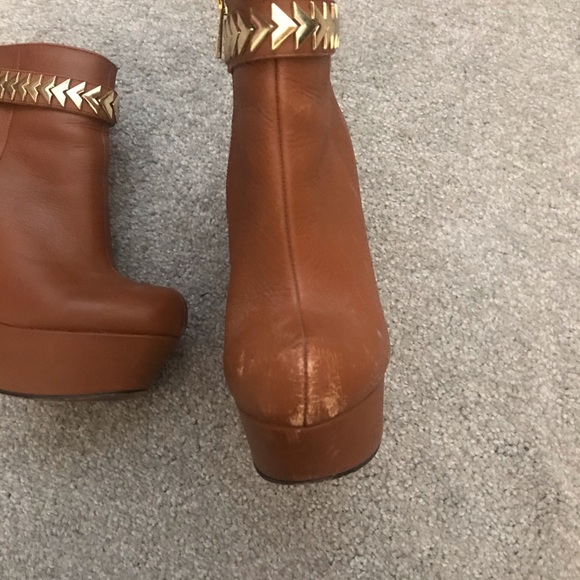 Tan booties - Picture 6 of 6